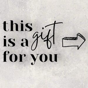 FREE MINI BAG WITH A PURCHASE OF $30 AND UP!